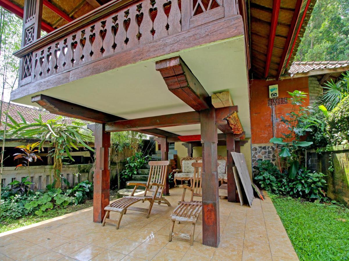 OYO Homes 91091 Desa Wisata Umejero Munduk Exterior foto