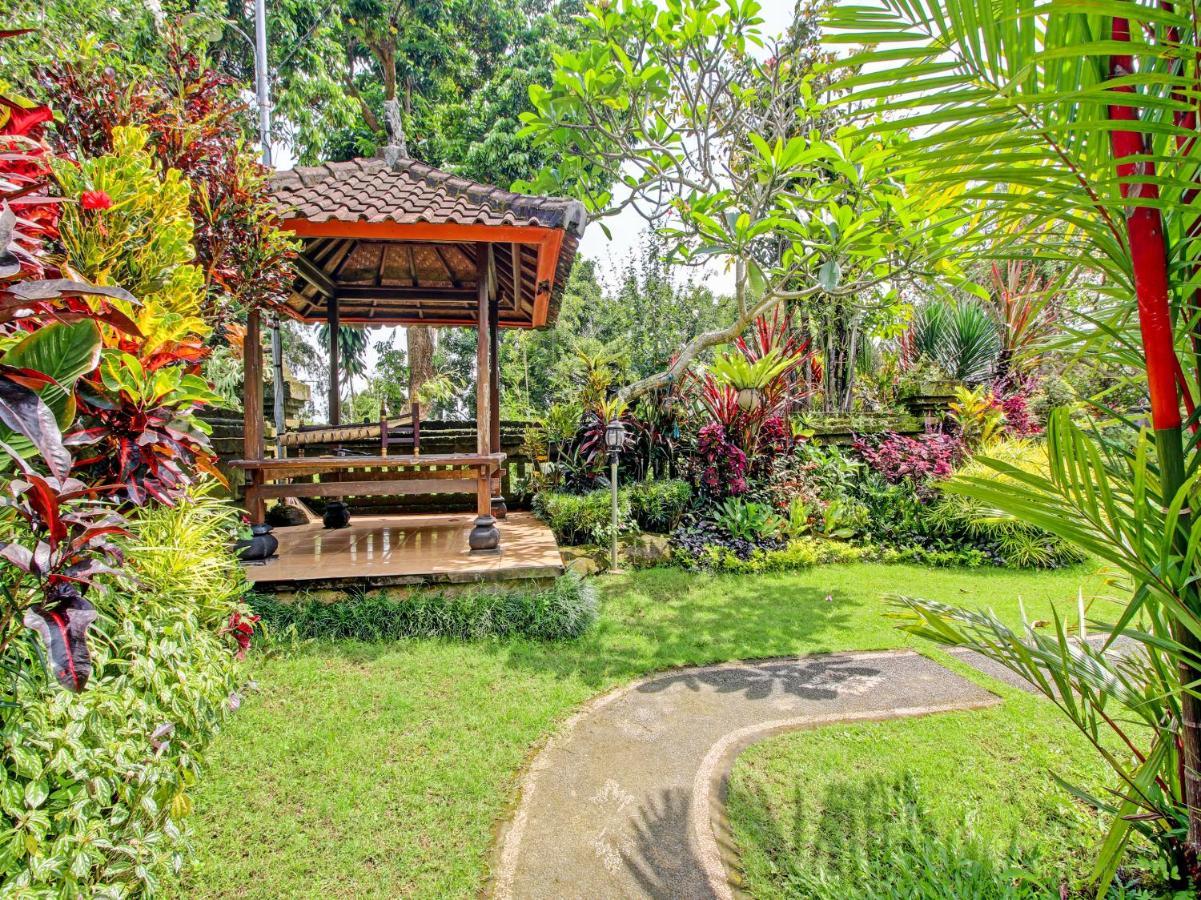 OYO Homes 91091 Desa Wisata Umejero Munduk Exterior foto